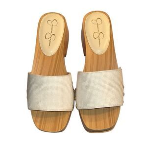 Jessica Simpson White Slip on Sandals(Size 8)